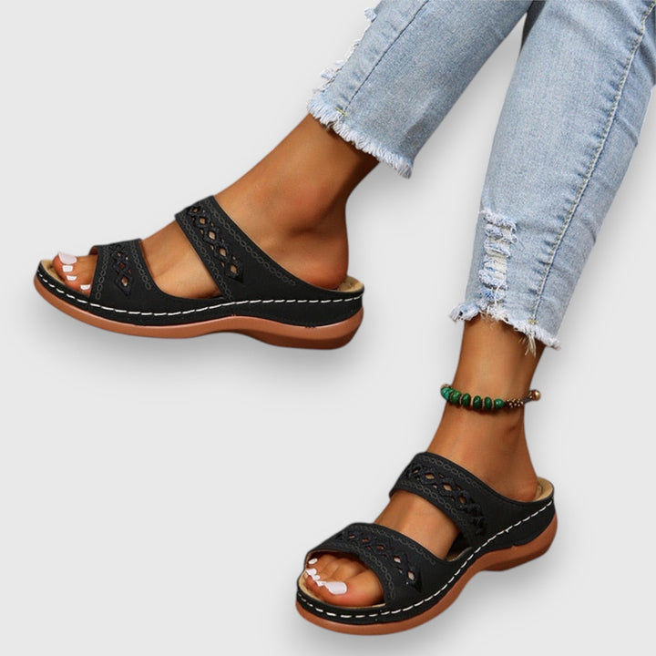 Ergonomic wide fit sandals for women, ensuring comfort during long summer walks.