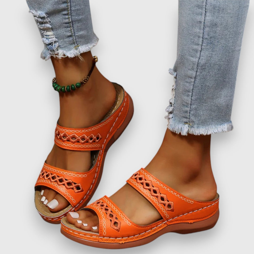 Women's wide fit leisure sandals, combining lightweight design with superior foot comfort.