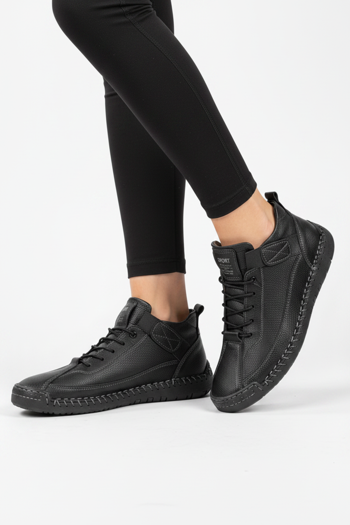 Women's wide-fit walking shoes, cushioned for all-day comfort. Lightweight lace-up design, perfect for travel & casual wear.