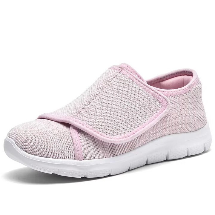 Casual women's wide fit sneakers, adjustable for easy wear & superior cushioning.