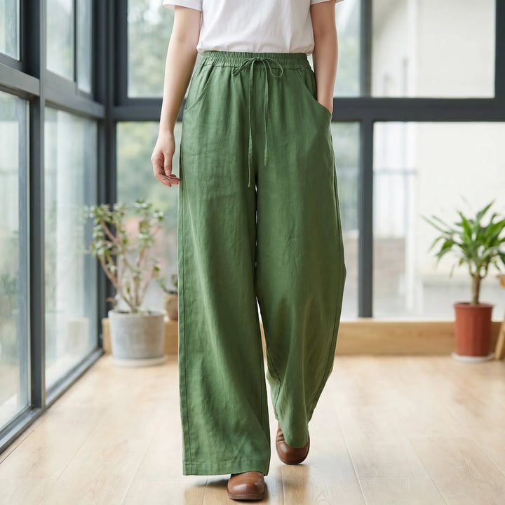 Women's wide-leg casual pants in a comfortable, relaxed fit, perfect for everyday wear and summer fashion.
