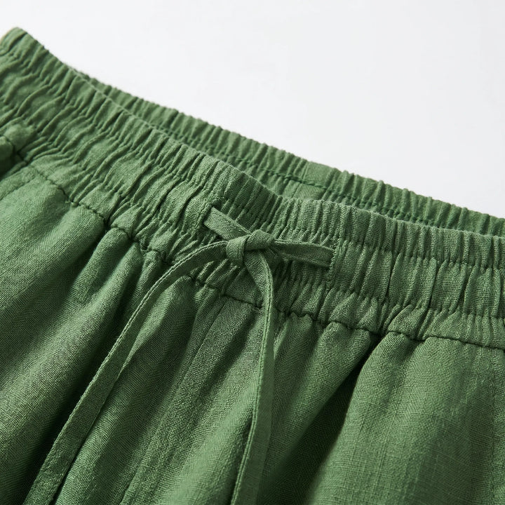 Stylish wide-leg casual pants for women, ideal for effortless everyday wear and chic summer fashion.