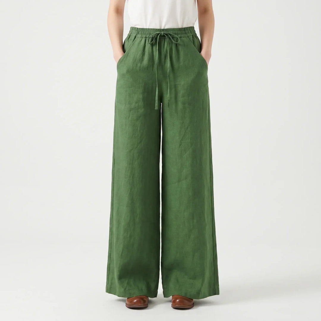 Versatile wide-leg women's casual pants, perfect for comfortable daily wear or relaxed summer outfits.