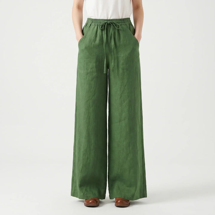 Versatile wide-leg women's casual pants, perfect for comfortable daily wear or relaxed summer outfits.