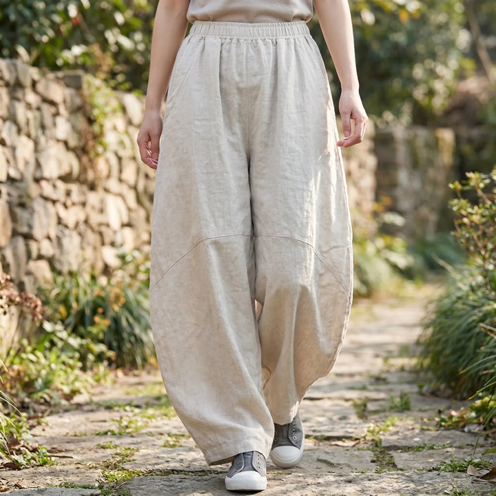 Women's wide-leg flowy pants for ultimate comfort, perfect for casual summer wear with an elastic waist.