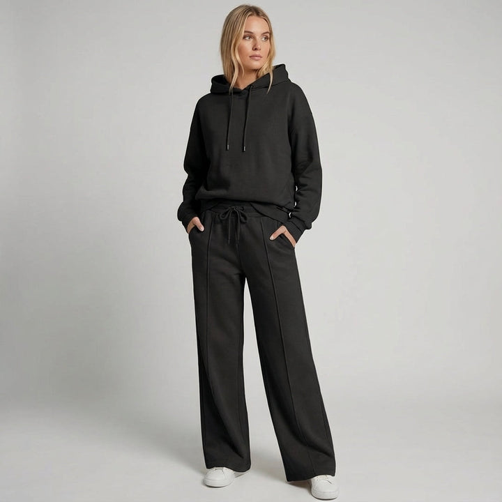 Fashionable women's apparel: a wide leg jogger and pullover hoodie lounge set