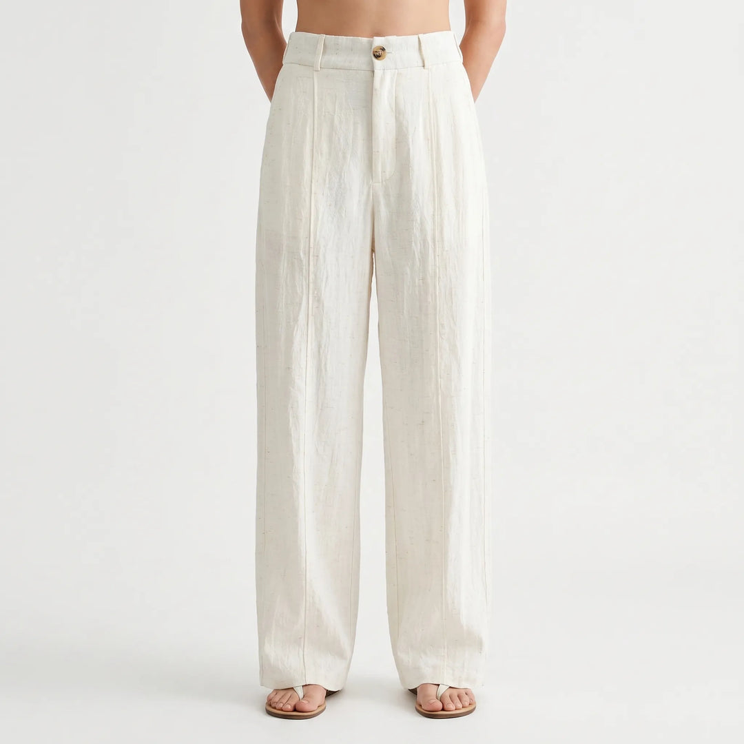 Stylish wide-leg women's summer pants, loose & breezy fit for ultimate casual comfort.