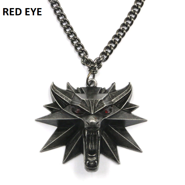 Detailed wolf head pendant locket necklace for women, stylish stainless steel animal jewelry, statement piece.