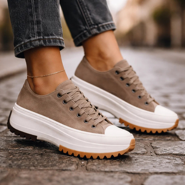 Stylish Zippa platform sneakers for women, featuring a comfortable retro design perfect for everyday casual footwear.