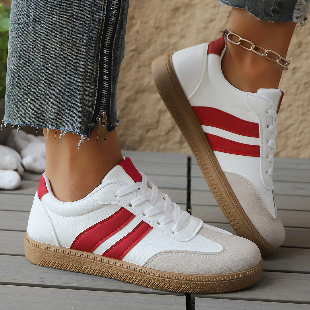 Women's Zippa retro style comfort sneakers. Classic low-top design with cushioning for everyday wear.