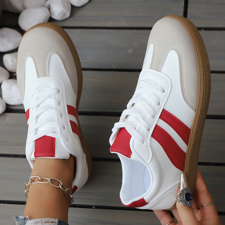 Women's Zippa retro comfort sneakers. Lightweight, cushioned, low-top for versatile everyday wear. Classic style.