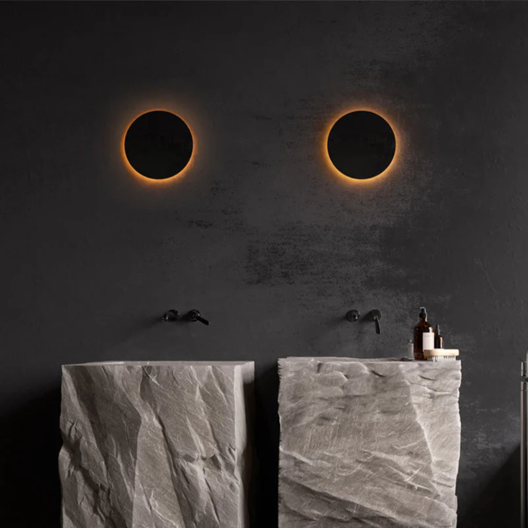 Zenith modern LED wall lamp. Minimalist design, energy-efficient for outdoor & hallway illumination.